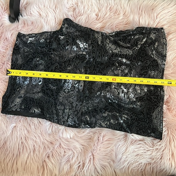 WHBM top - Picture 8 of 8